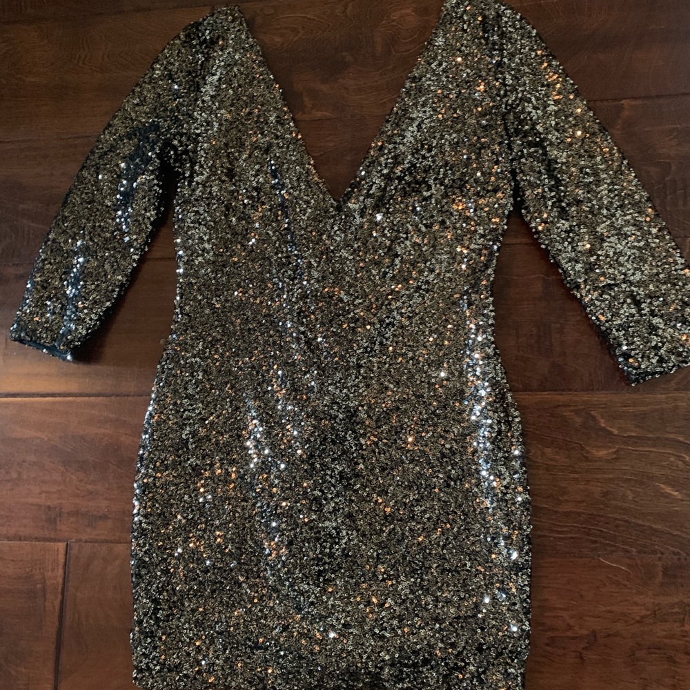 Multiple Dresses - Picture 1 of 4